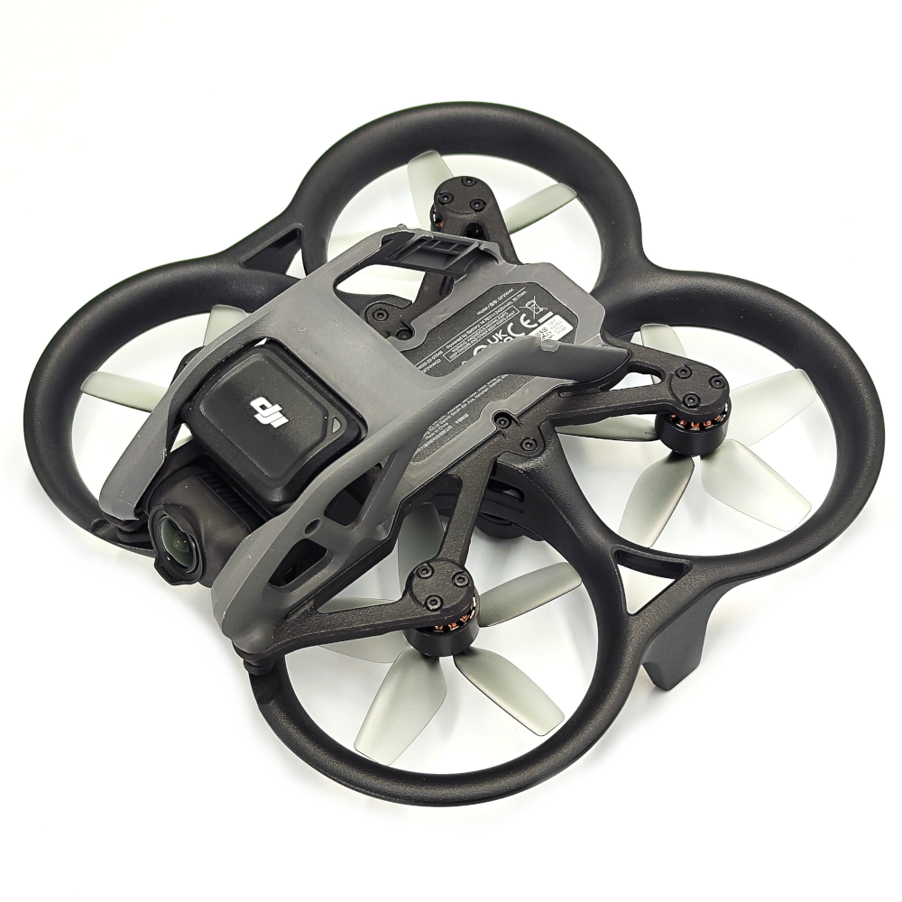 DJI Avata Drohne einzeln mit Propellern