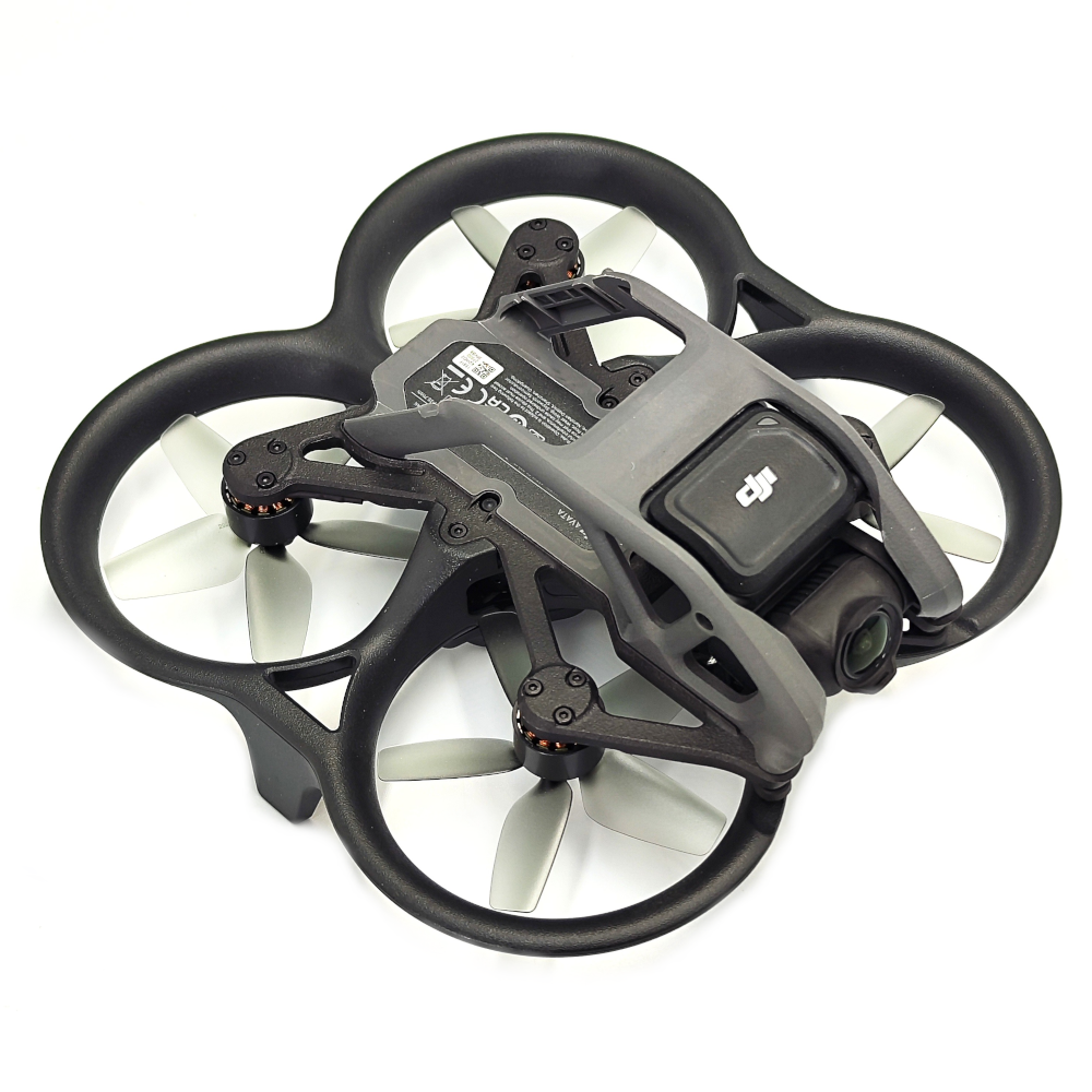 DJI Avata Drohne einzeln mit Propellern