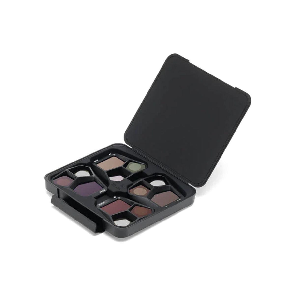 DJI Mavic 3 Pro ND Filter Set in der geöffneten Filterbox von schräg vorn