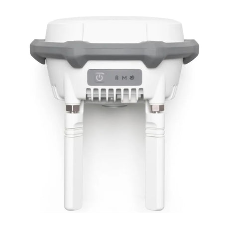 DJI D-RTK 3 Multifunktionsstation von vorne mit zwei Antennen