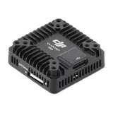 Übertragungsmodul der DJI O4 Air Unit Pro mit Kühlrippen und USB-C-Anschluss